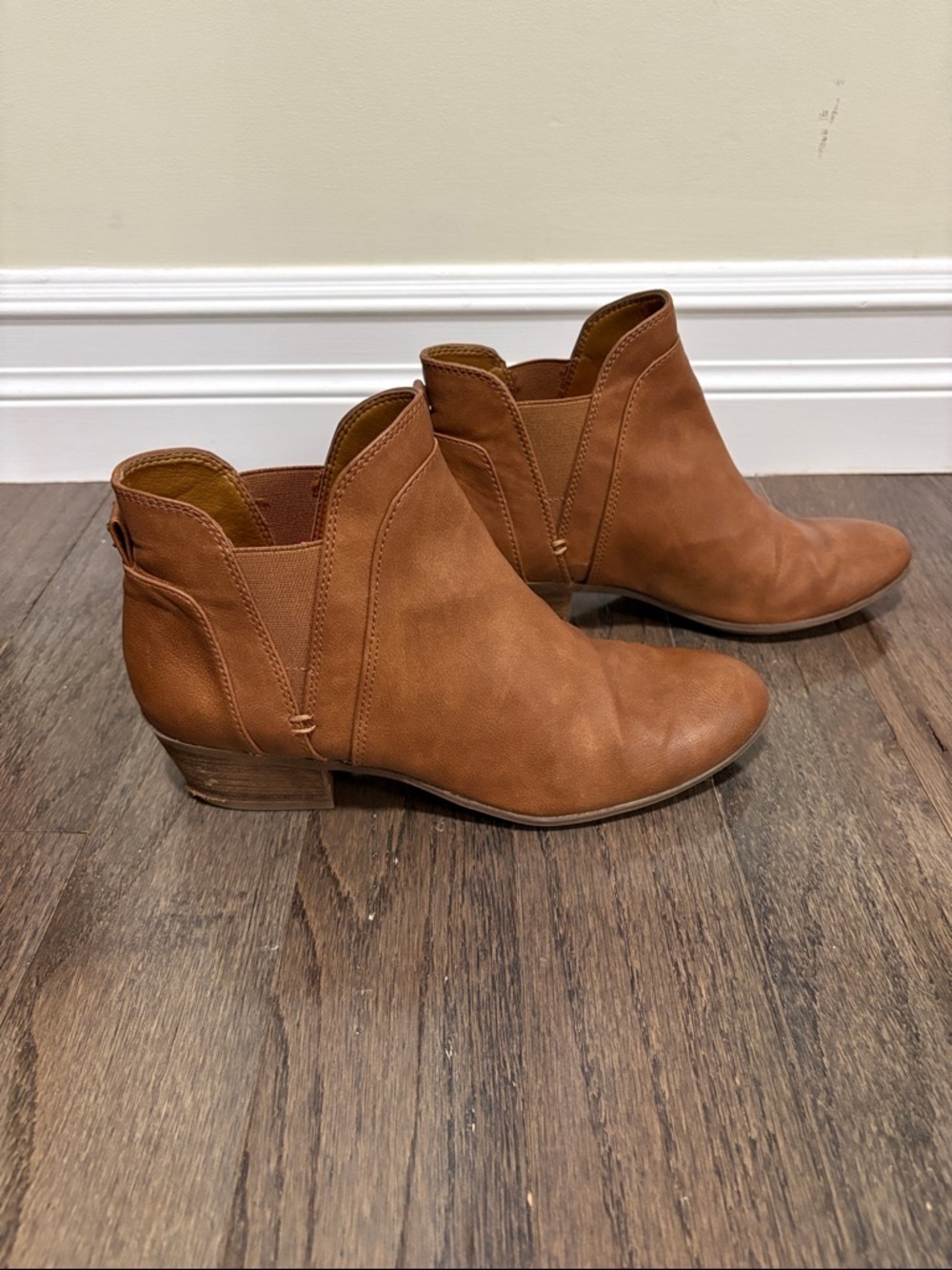 Circus by Sam Edelman Women's Tan Ankle Booties - Picture 3 of 10